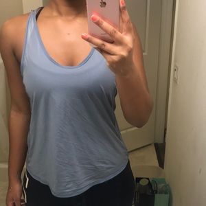 Lululemon top